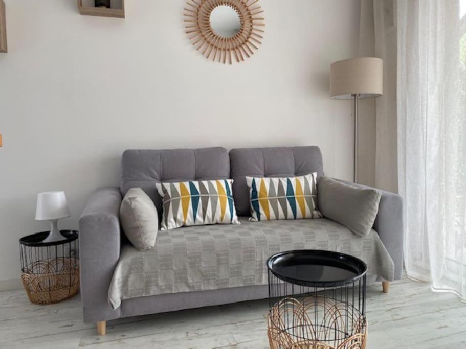 Appartement 2 Pieces, 1 Chambre, Terrasse Gujan-Mestras Buitenkant foto